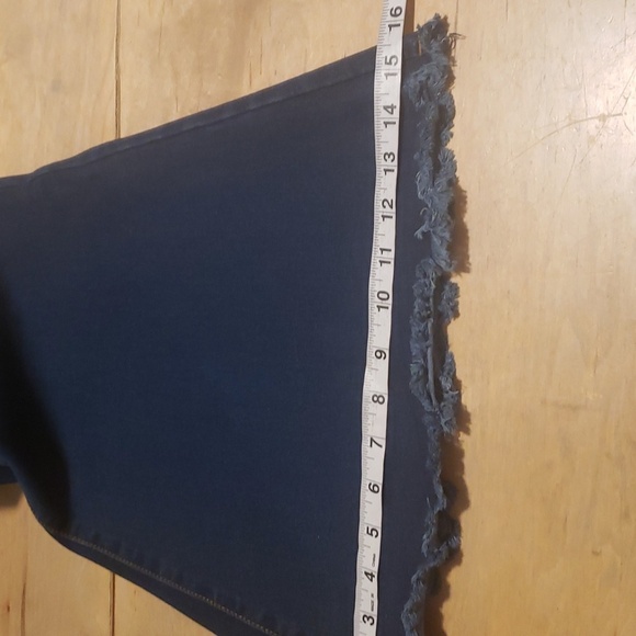 LUCKY AND BLESSED EXTREME FLARE HIGH RISE DARK WASH JEANS SZ 16 - Picture 12 of 13